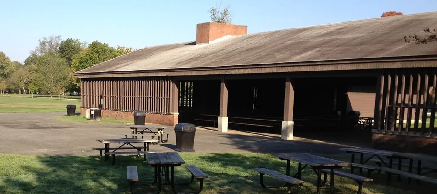 Fort Hunt Picnic Areas