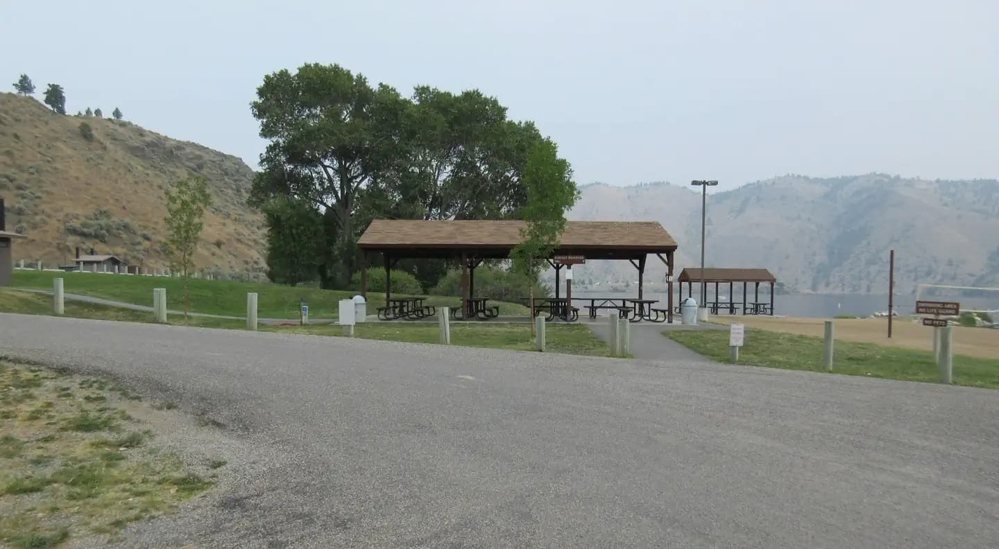 Clark's Bay Day Use Area Shelter (MT)
