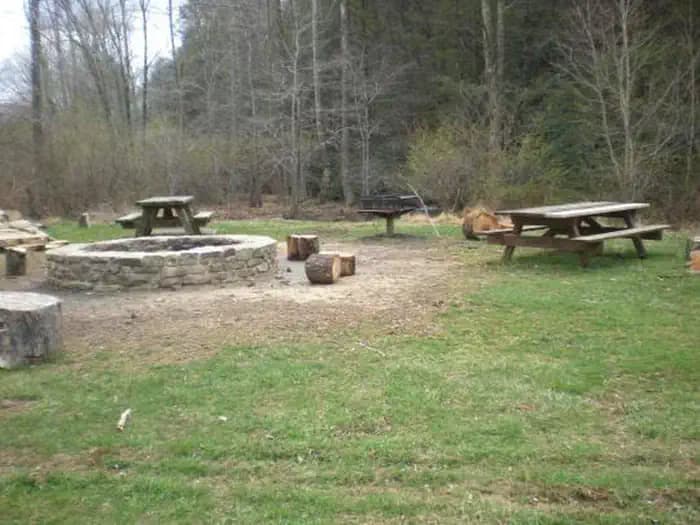 BOLEY FIELD GROUP CAMPGROUND