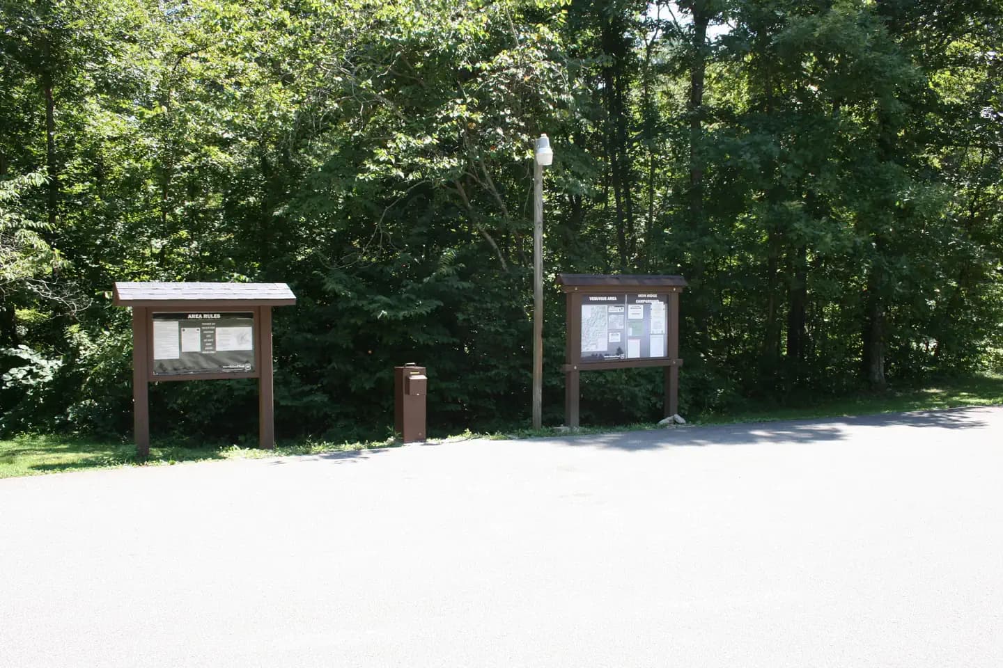 IRON RIDGE - LAKE VESUVIUS