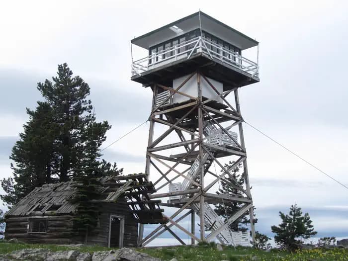 BIG CREEK BALDY. LOOKOUT RENTAL