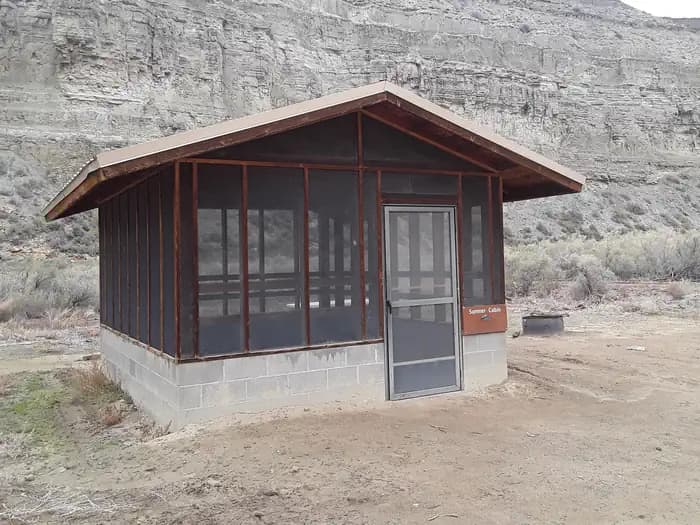 DESOLATION GRAY CANYONS SCREEN CABINS