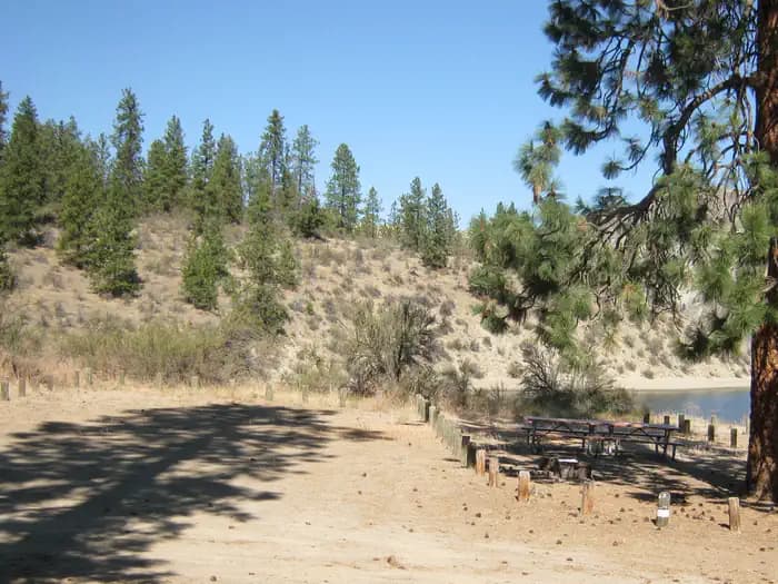 Jones Bay Campground