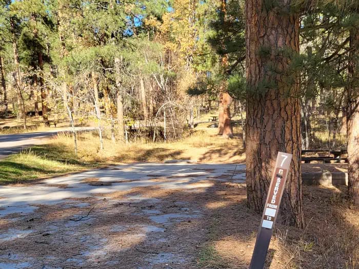 HORSETHIEF LAKE CAMPGROUND
