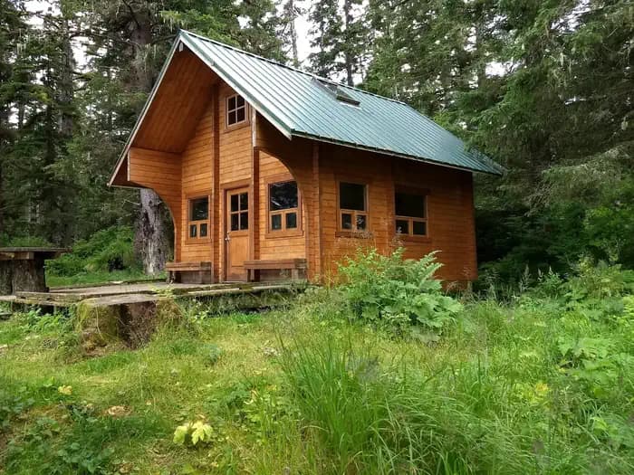 FREDS CREEK CABIN