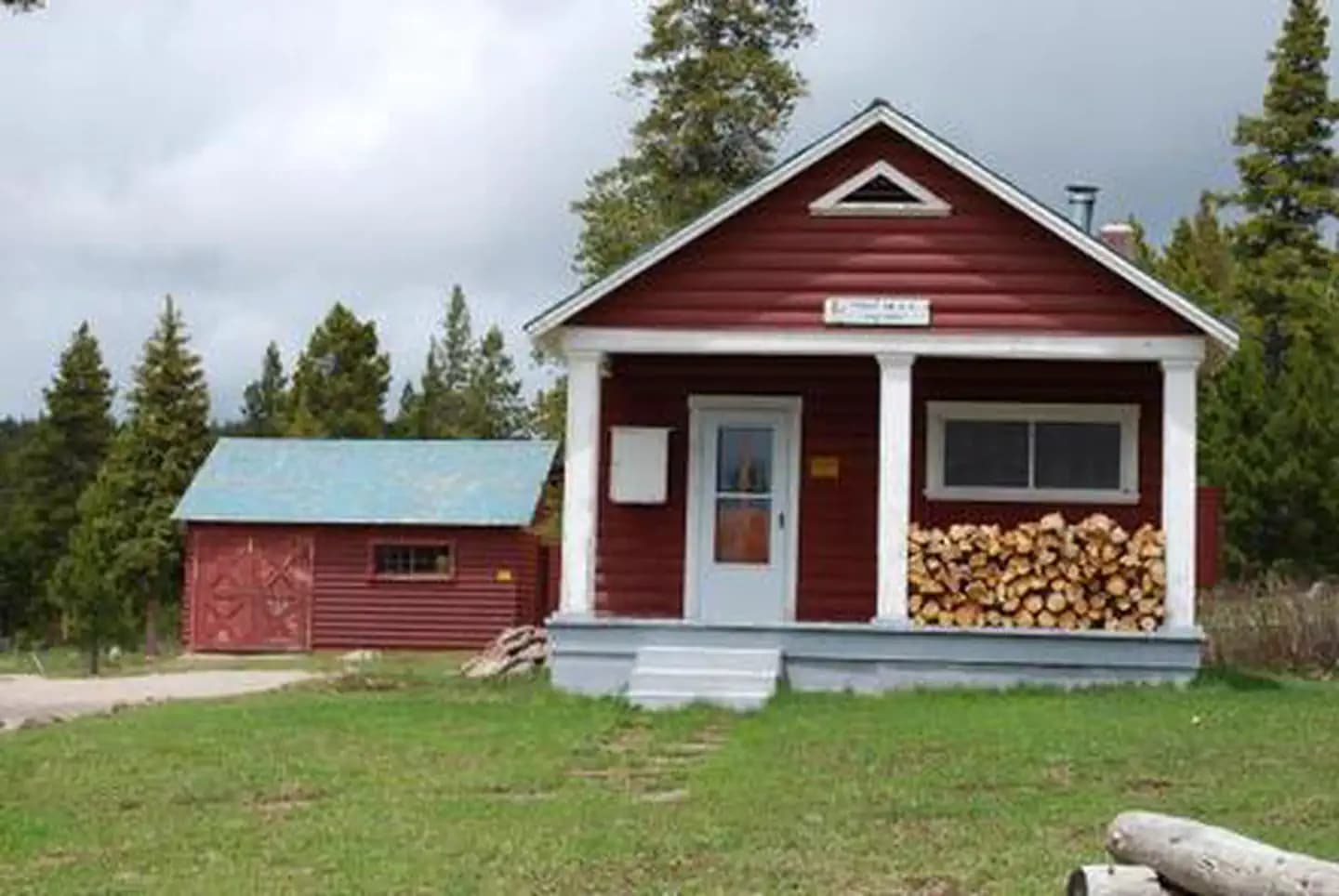 TROUT CREEK GUARD STATION
